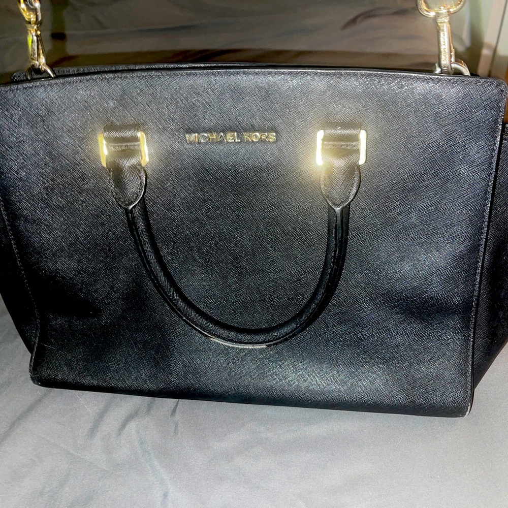 Michael Kors crossbody bag